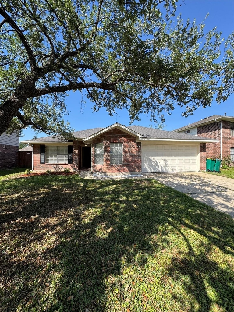 12435 Chalmette Street - Photo 2