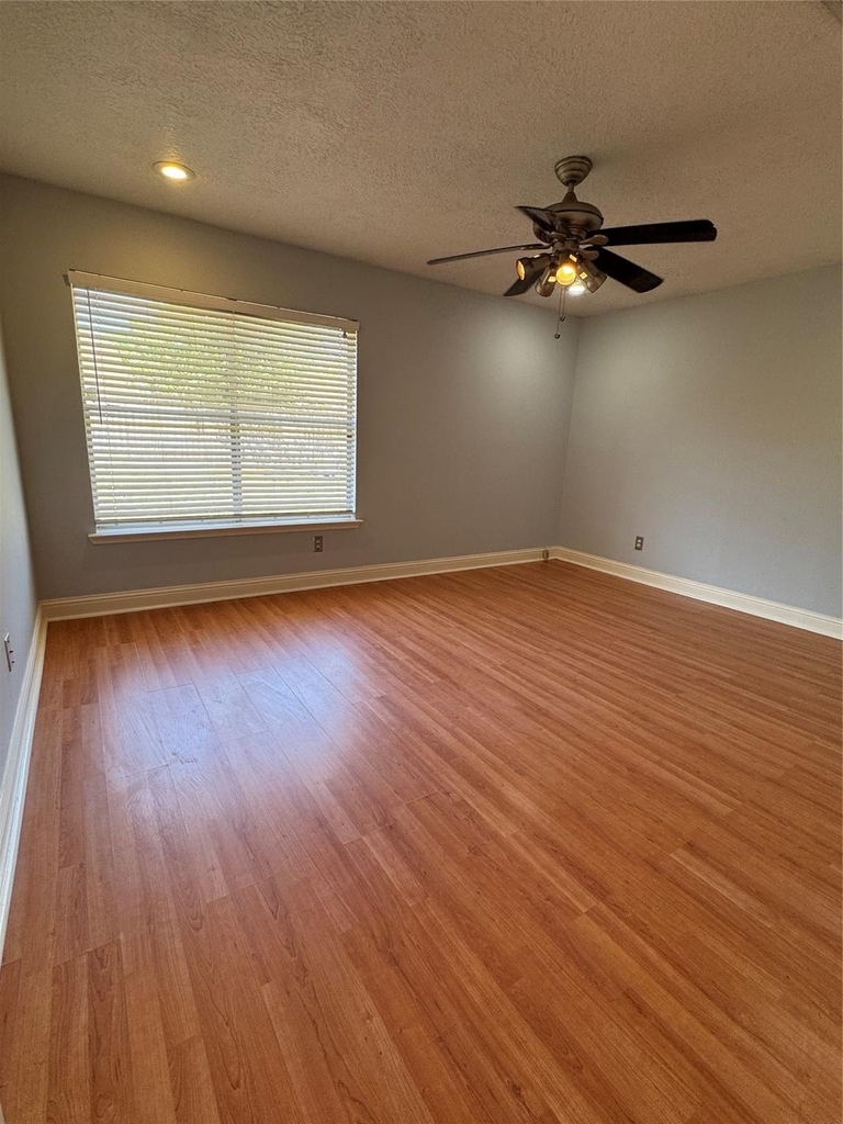 12435 Chalmette Street - Photo 20