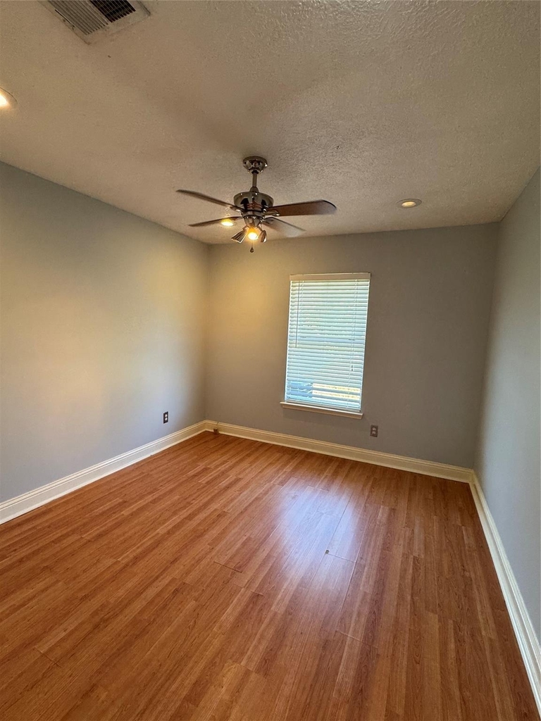 12435 Chalmette Street - Photo 31
