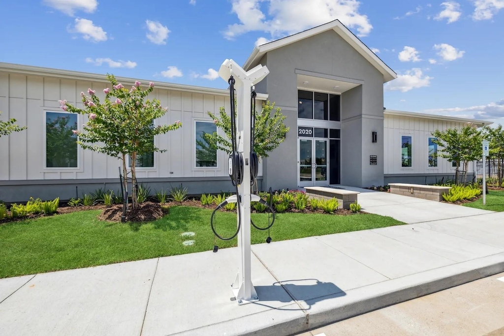2020 Grandway Drive - Photo 28