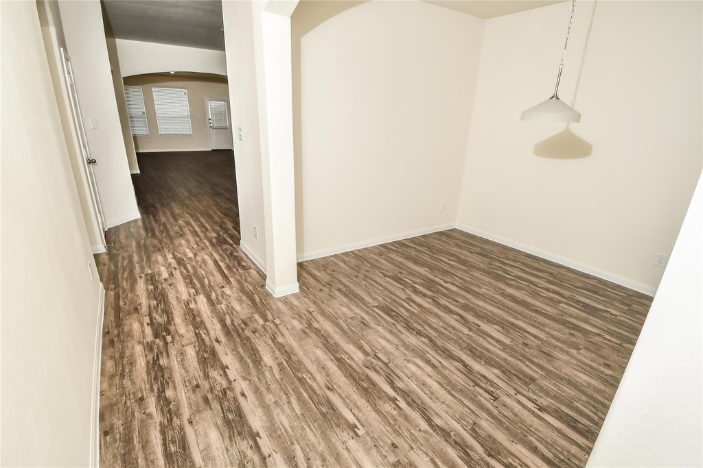 29626 Woodsons Shore Drive - Photo 5
