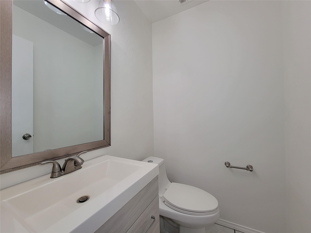 8747 Fondren Village - Photo 35