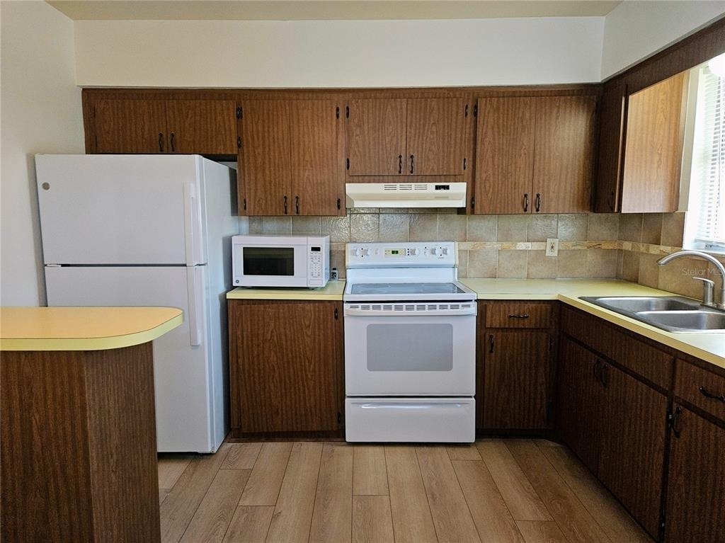 360 137th Avenue Circle - Photo 7