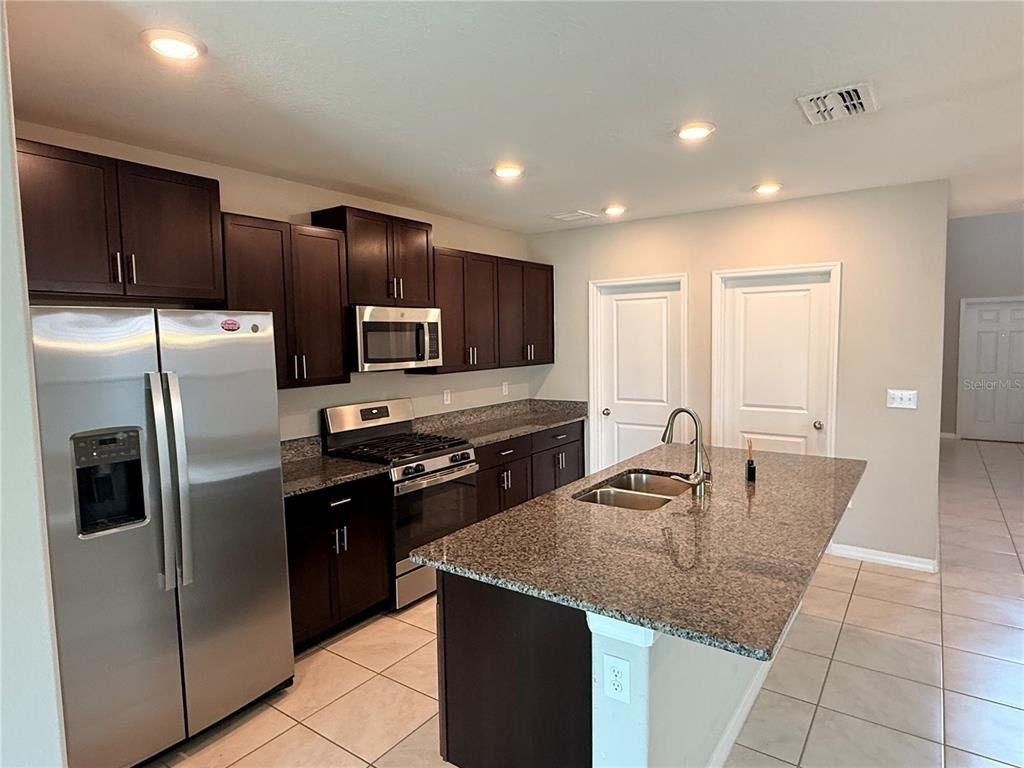 10363 Shady Preserve Drive - Photo 4