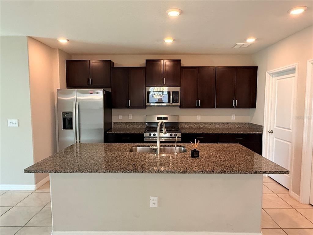 10363 Shady Preserve Drive - Photo 7