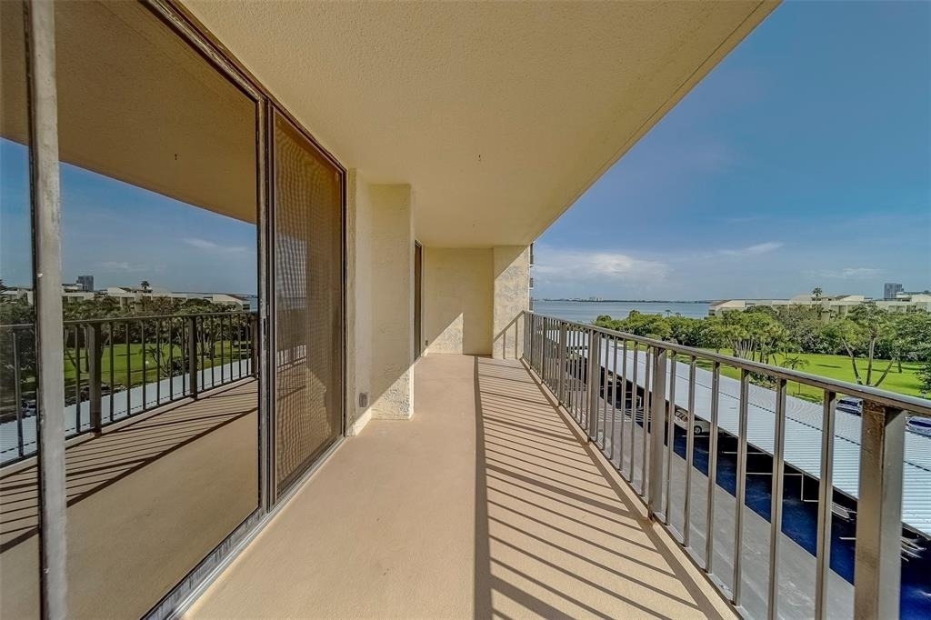 100 Oakmont Lane - Photo 32