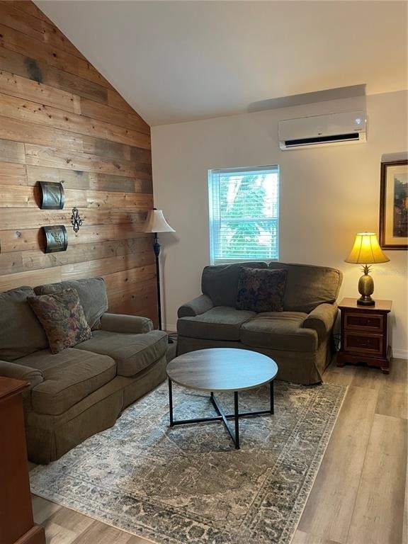 1484 Cleveland Street - Photo 2