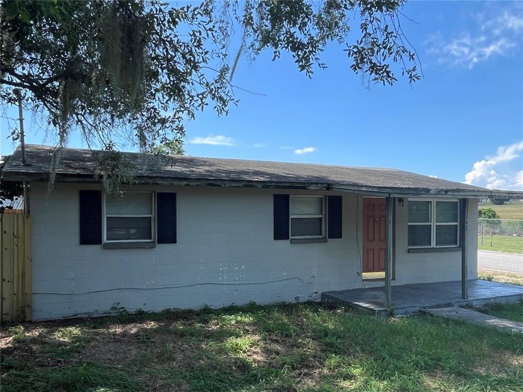 1142 Martin Street - Photo 0