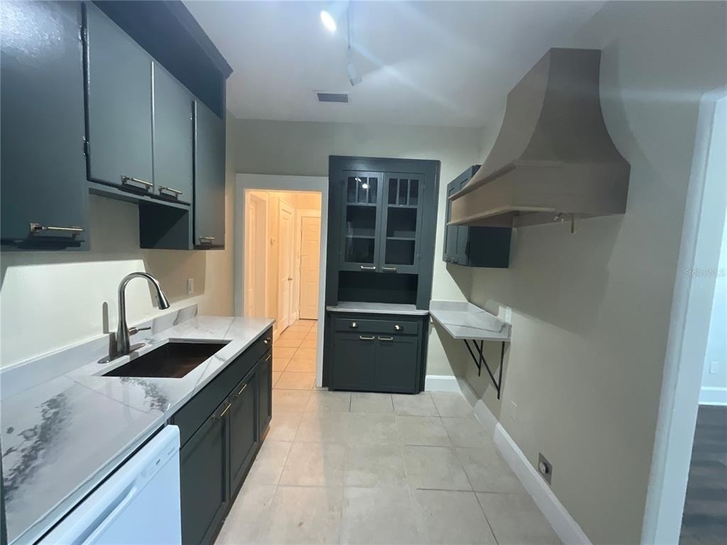 2610 Central Avenue - Photo 1
