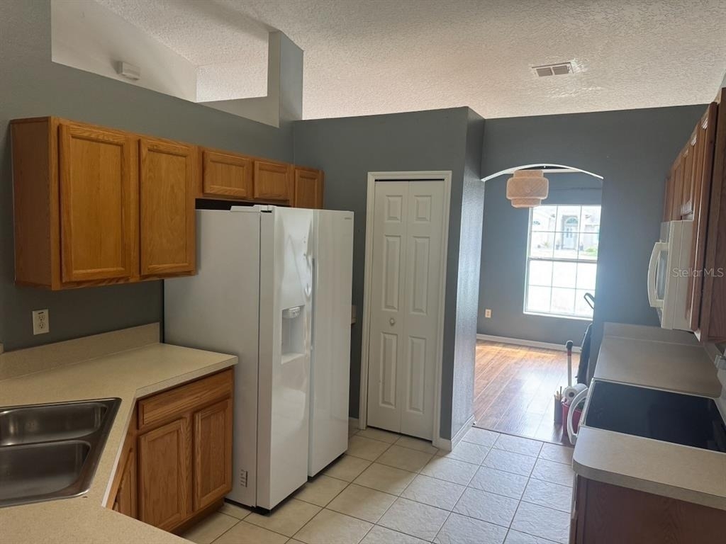 7500 Lullwater Avenue - Photo 6