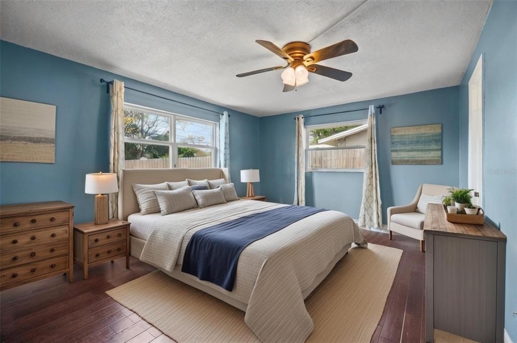 1712 Thomas Drive - Photo 7