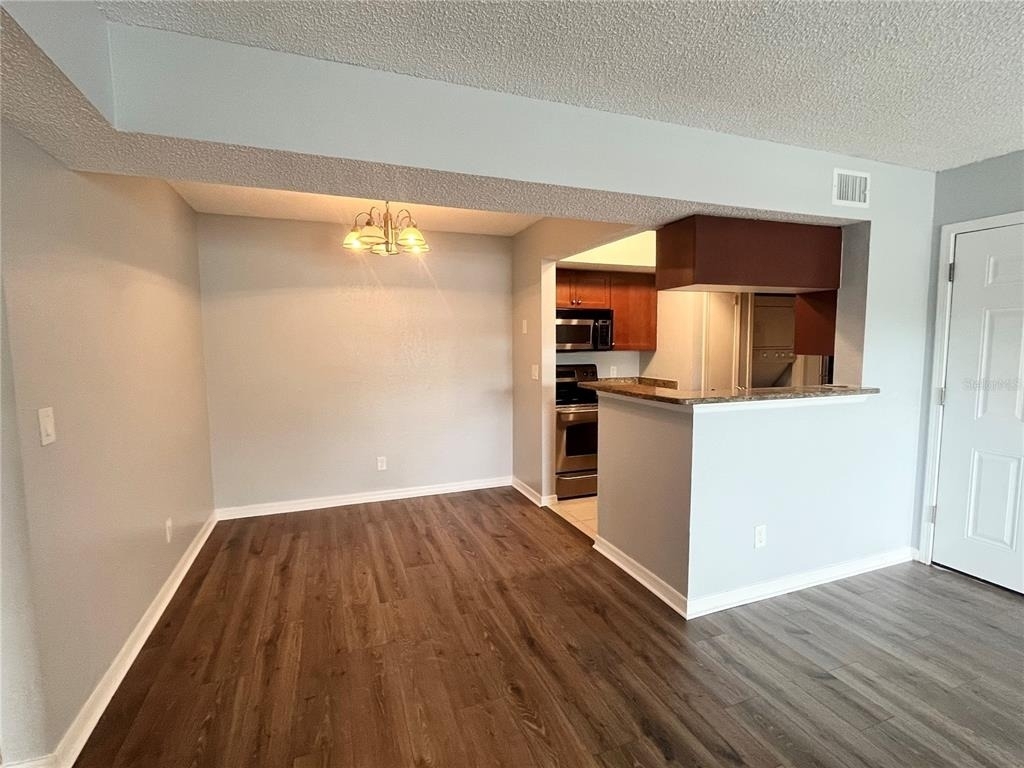 10200 Gandy Boulevard N - Photo 6