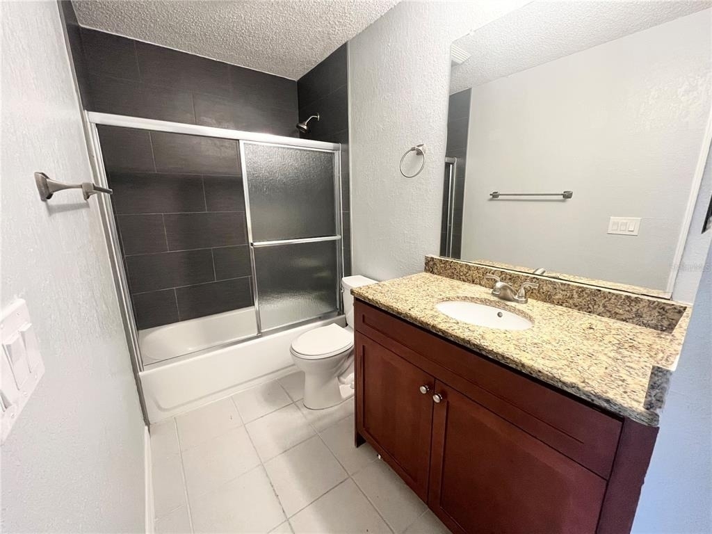 10200 Gandy Boulevard N - Photo 9