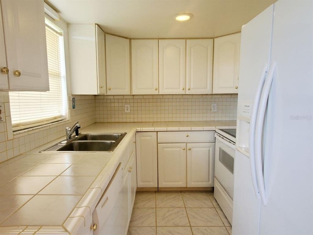 201 Bedford Trail - Photo 8