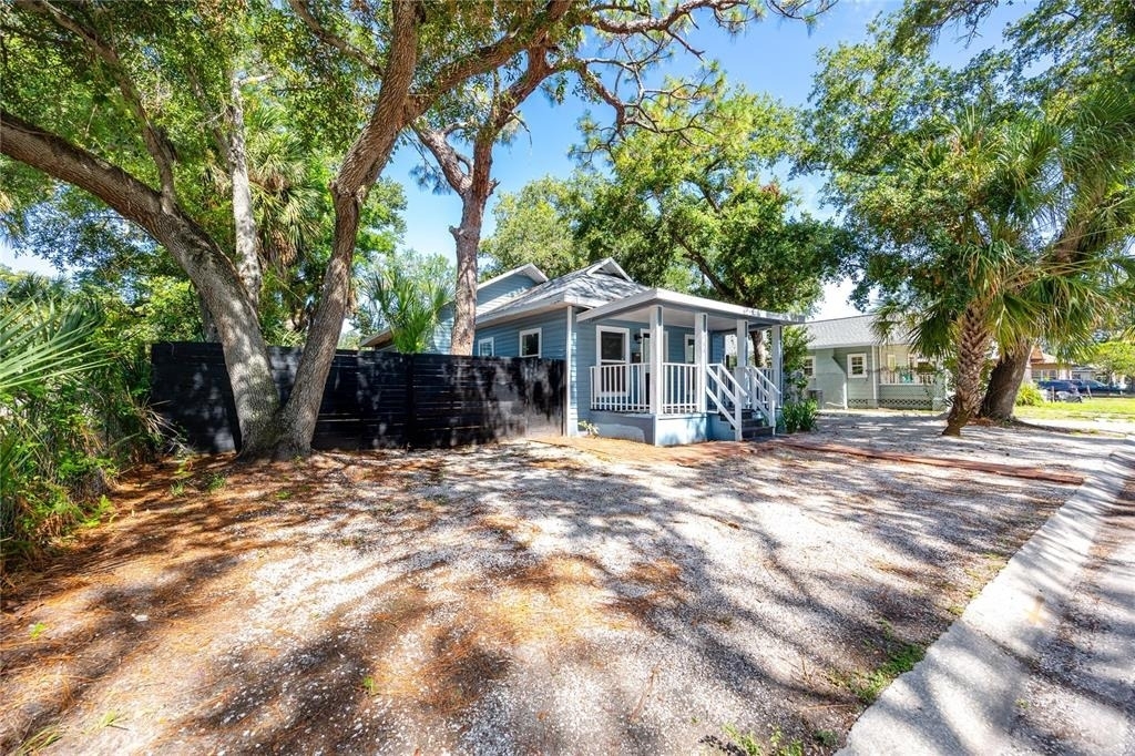 1763 Preston Street S - Photo 29