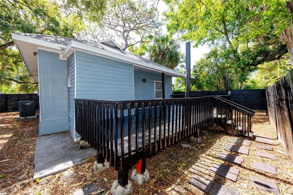 1763 Preston Street S - Photo 33