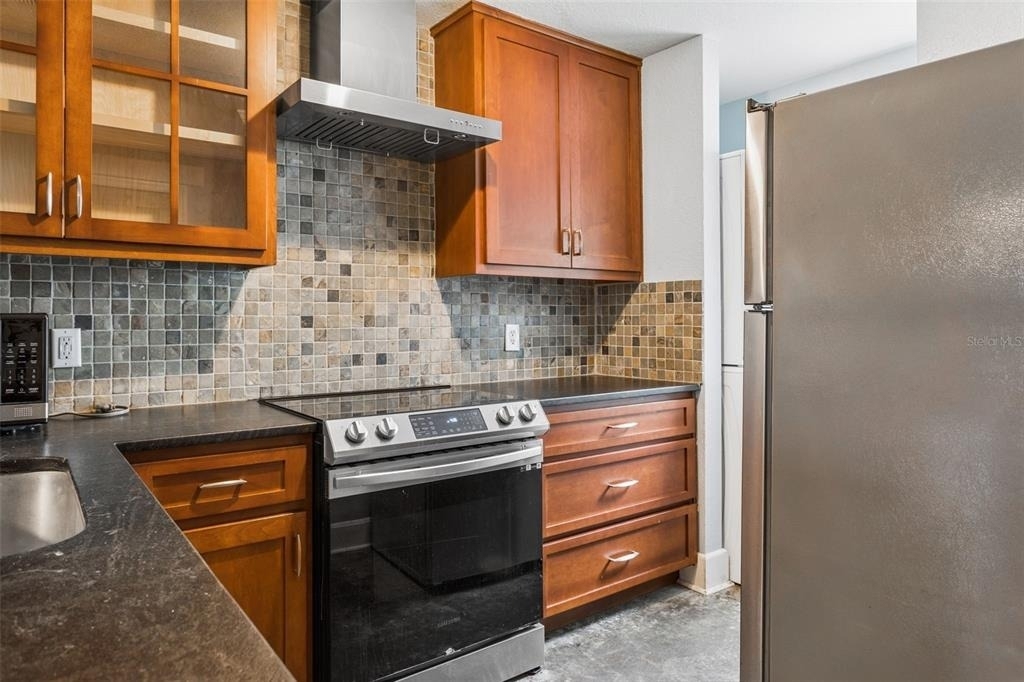 5720 Dalden Drive - Photo 4