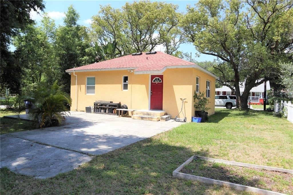 1219 E Frierson Avenue - Photo 16