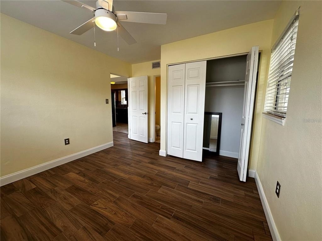8933 Narcissus Avenue - Photo 11