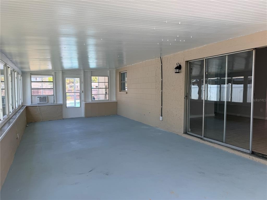 208 Flamingo Drive - Photo 18