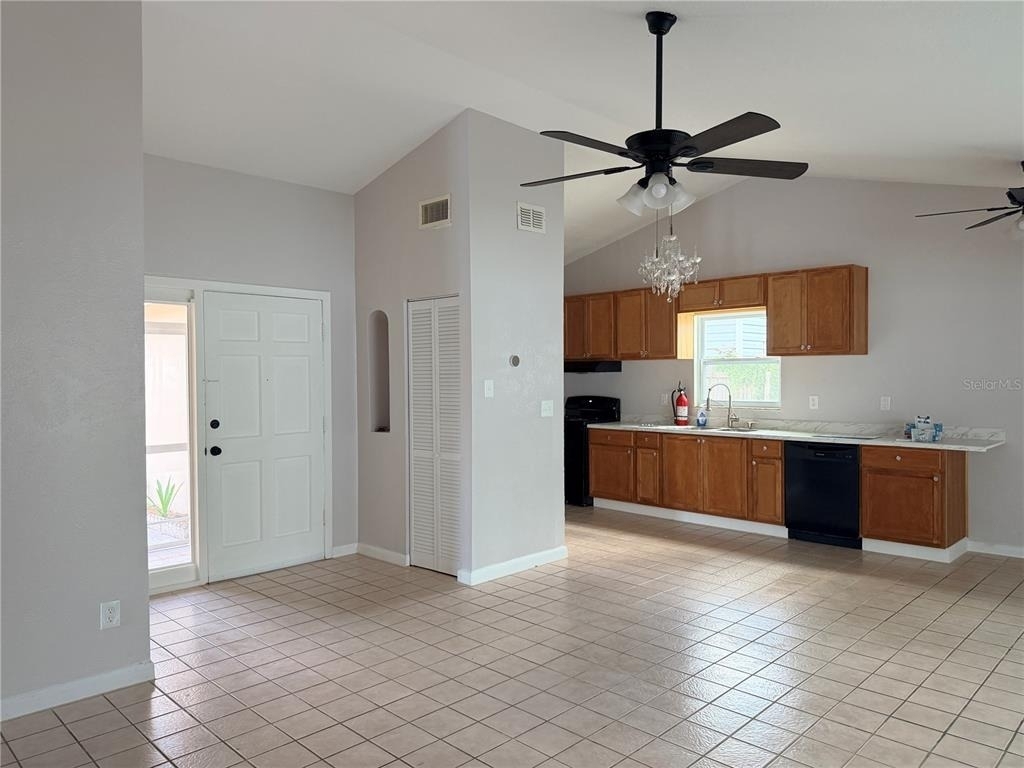 208 Flamingo Drive - Photo 2