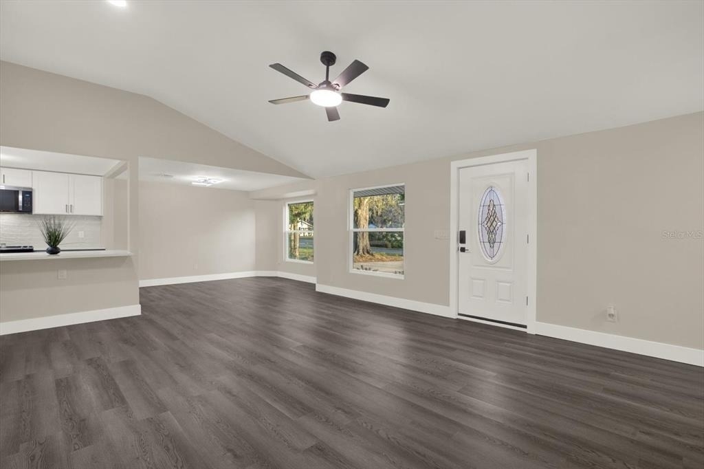 18803 Tracer Drive - Photo 4
