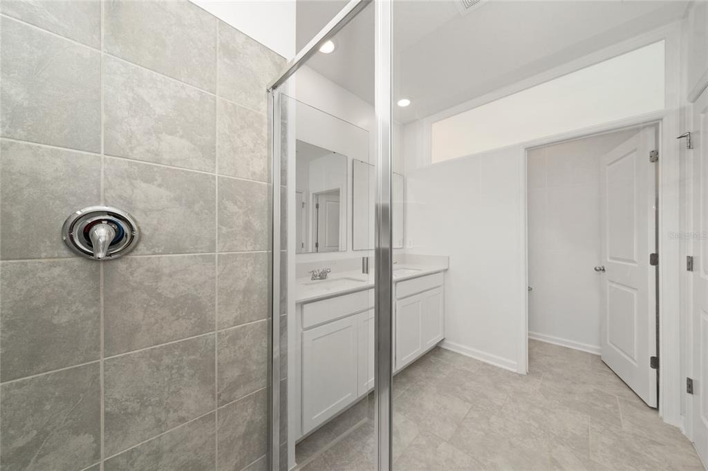 3330 Laurent Loop - Photo 9