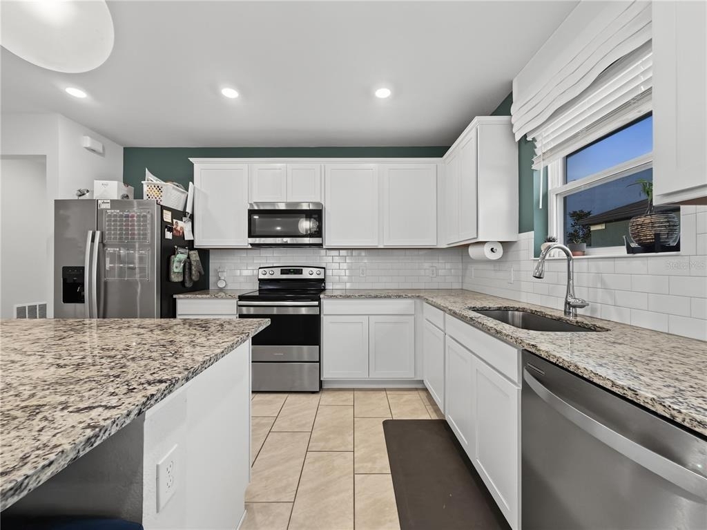 1067 Michelangelo Lane - Photo 11