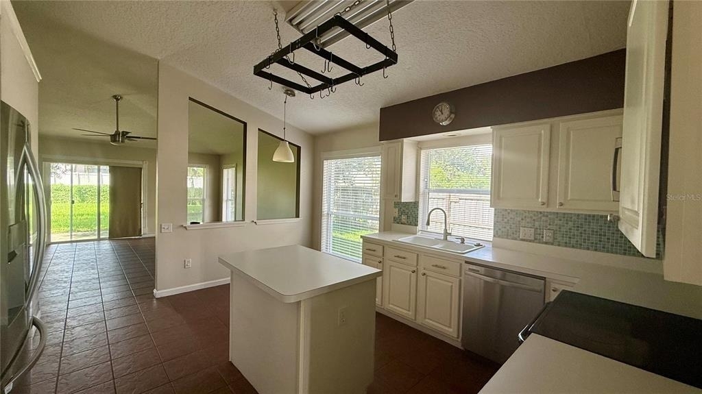 3227 Herons Point Circle - Photo 3