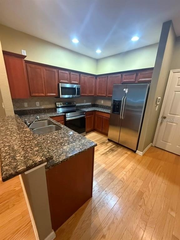 3069 Ashland Lane N - Photo 5