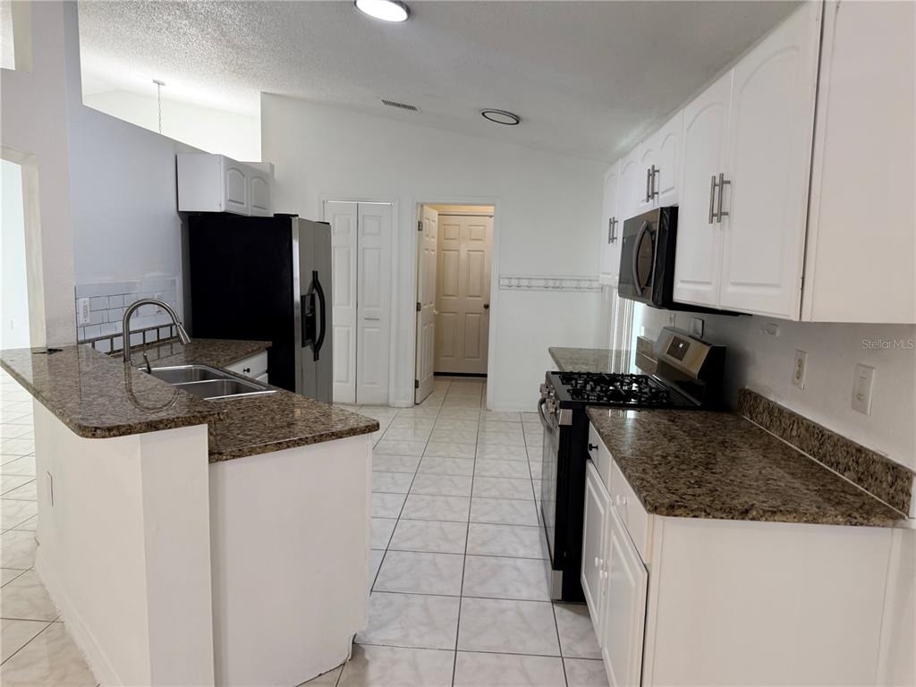 161 China Berry Circle - Photo 2