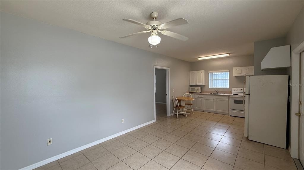 627 Orchid Drive - Photo 1