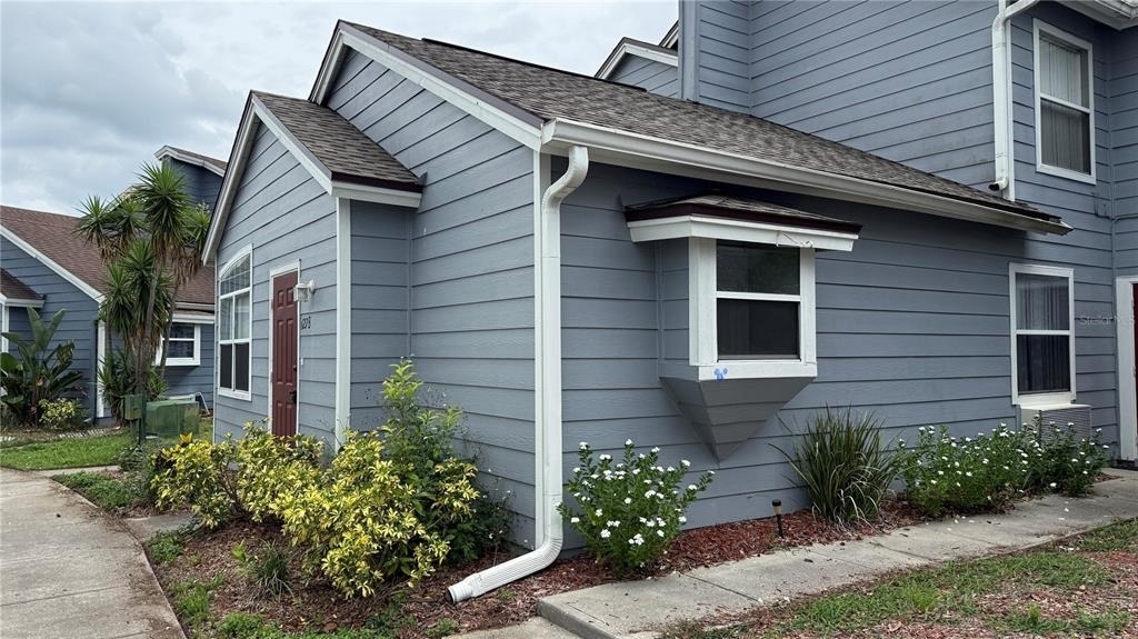 627 Orchid Drive - Photo 10
