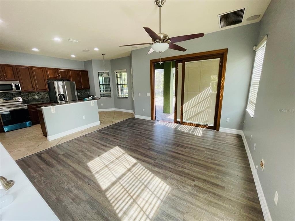 10802 Willow Ridge Loop - Photo 3