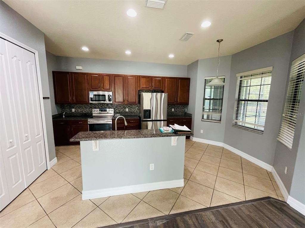 10802 Willow Ridge Loop - Photo 4