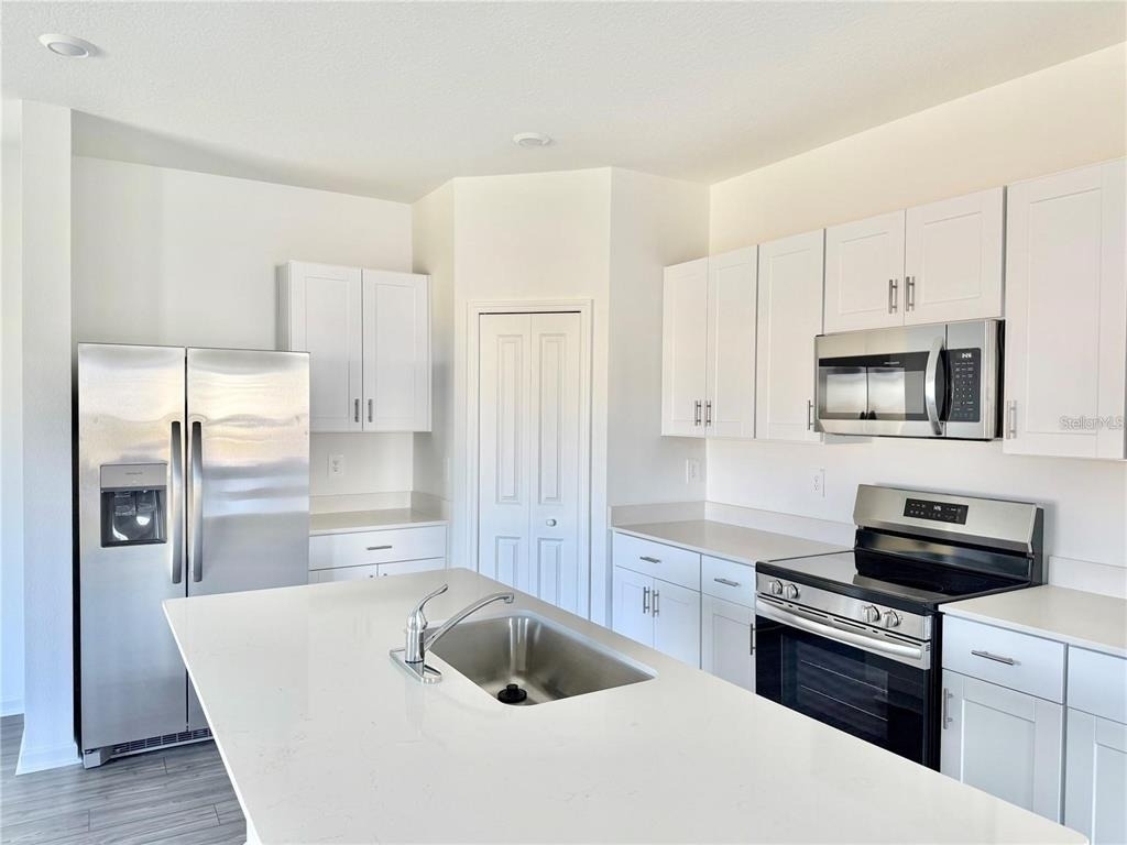3783 Ne 30th Terrace - Photo 4