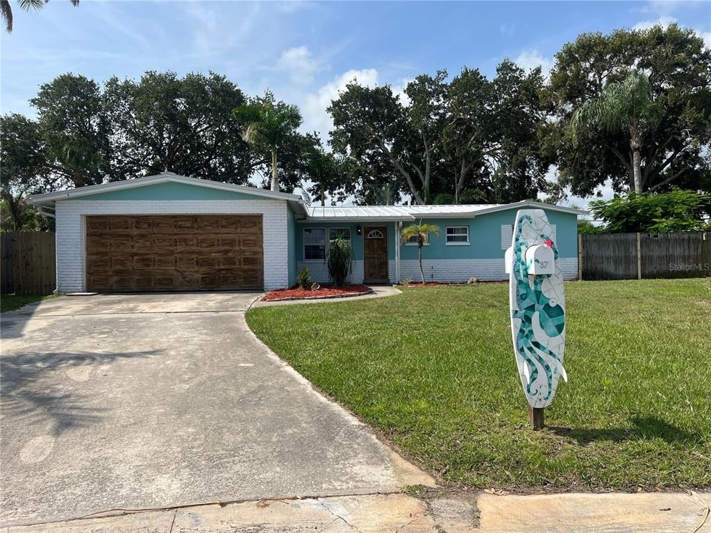375 Carrousel Court - Photo 1