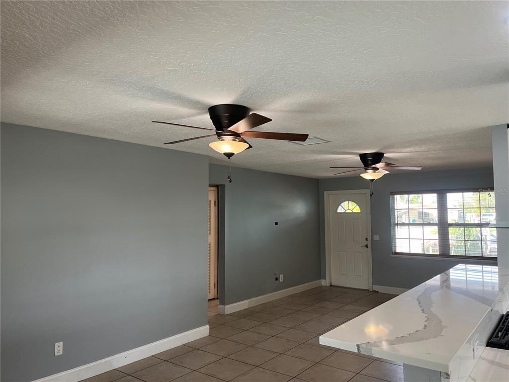 375 Carrousel Court - Photo 2