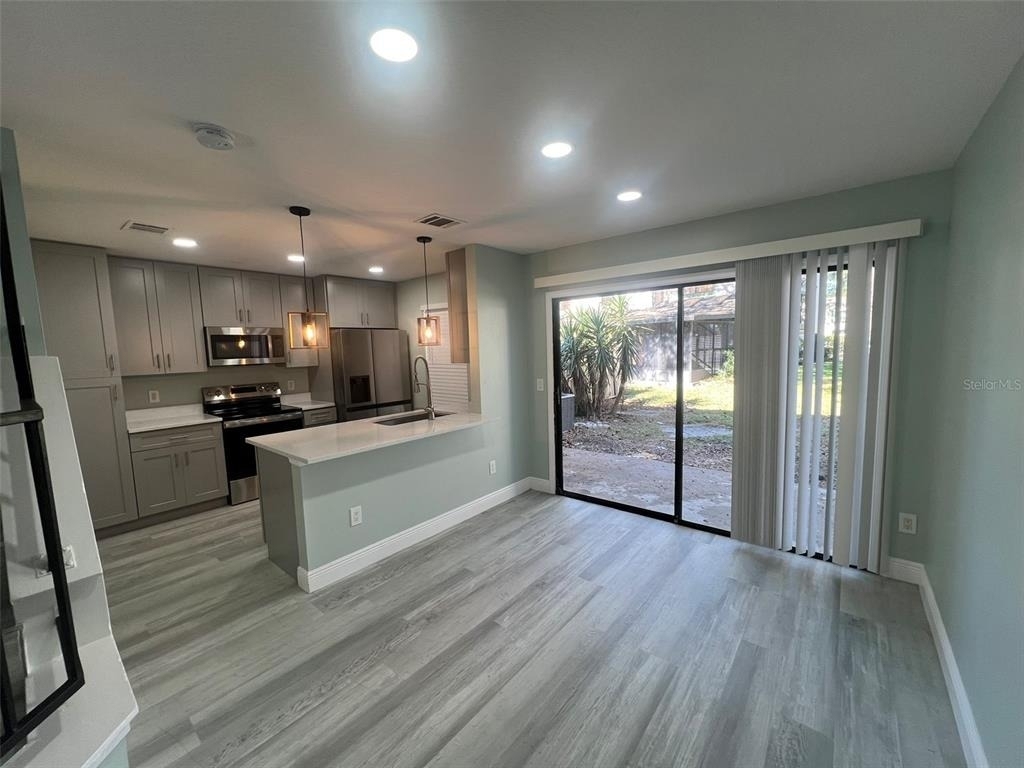2906 Candela Court - Photo 3