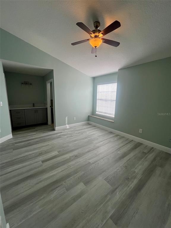 2906 Candela Court - Photo 14