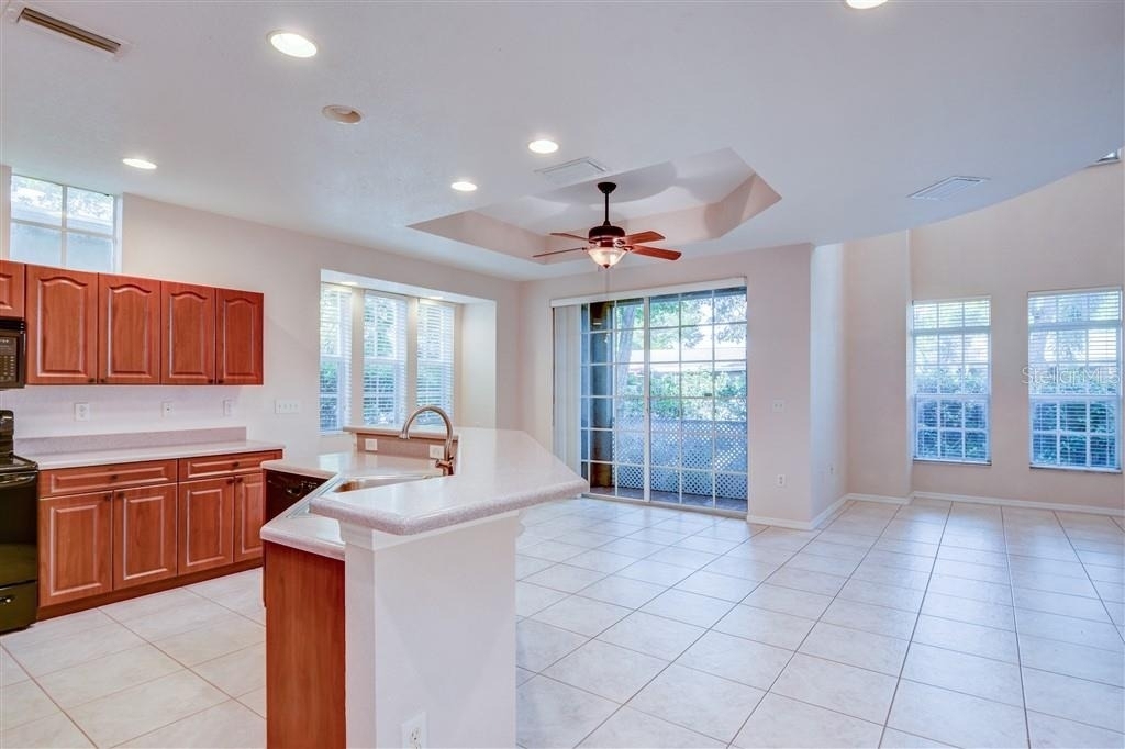 1812 Bayshore Way - Photo 4