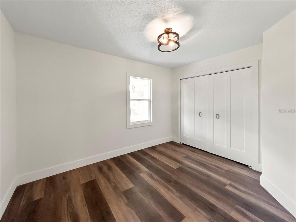 1368 Hibiscus Avenue - Photo 30