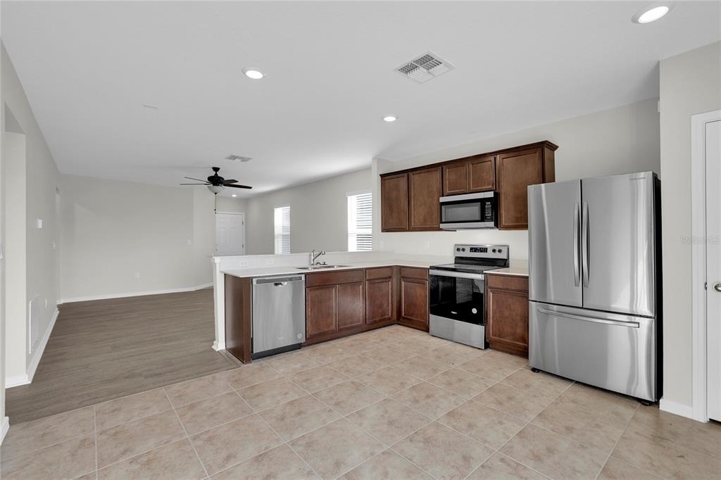 7425 Catania Loop - Photo 2