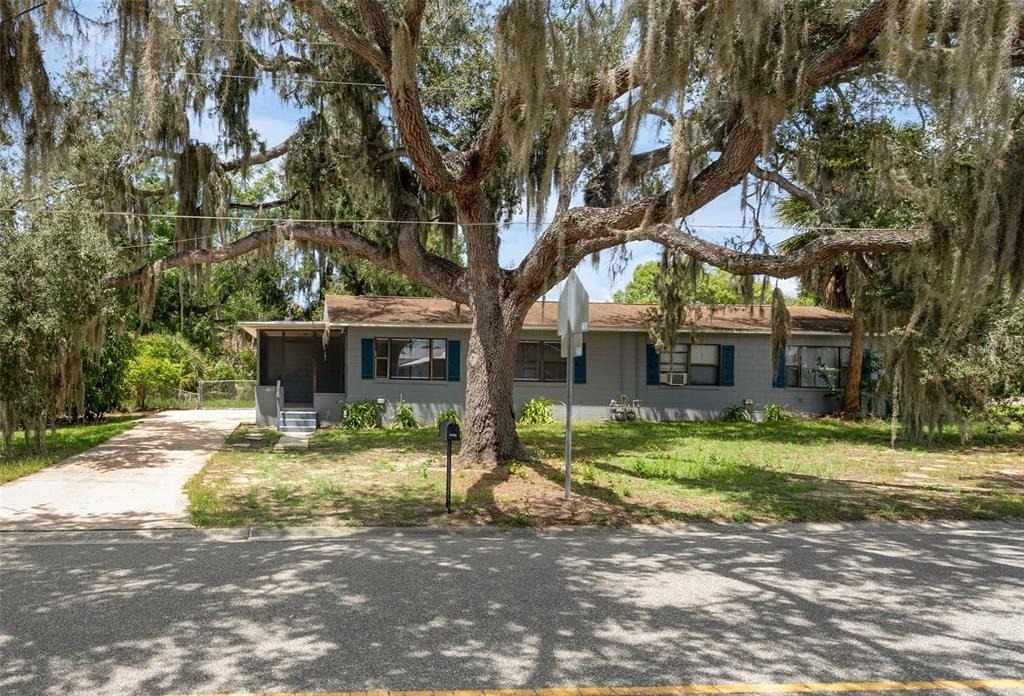 1220 Morin Street - Photo 1
