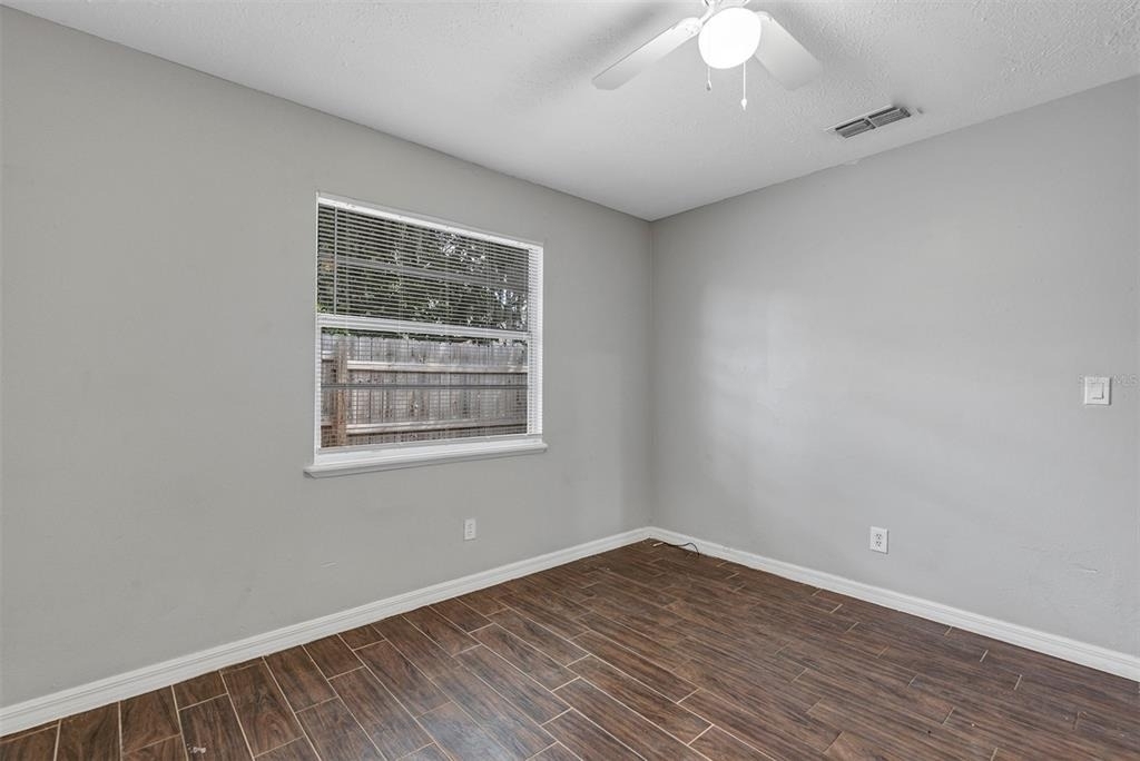 3990 Se 17th Ct - Photo 27