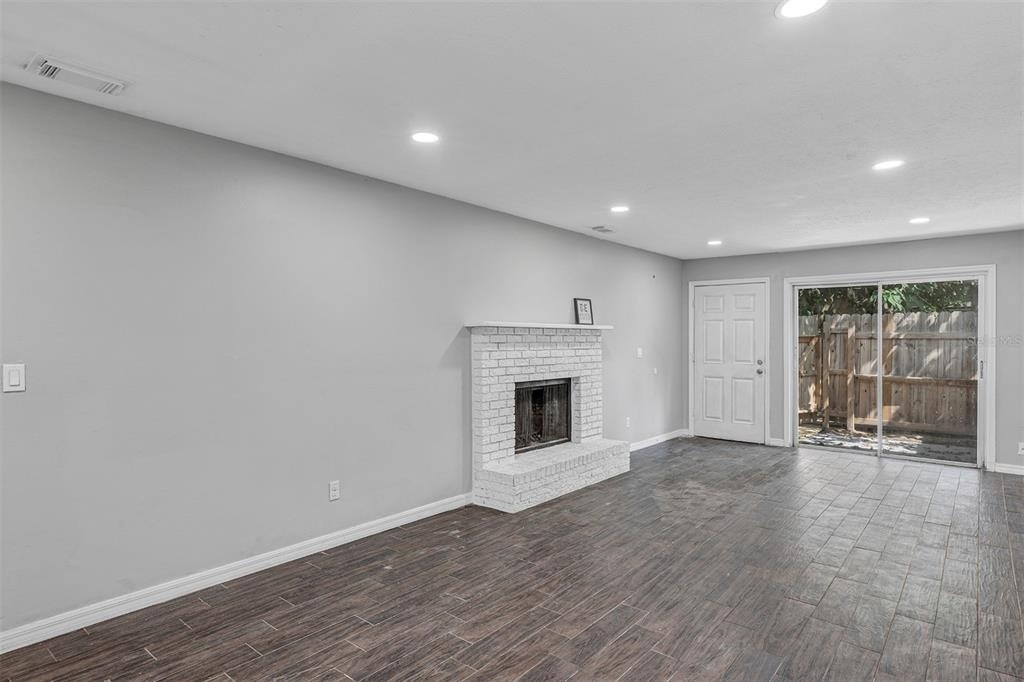 3990 Se 17th Ct - Photo 9