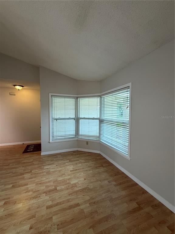 3727 Dunwich Avenue - Photo 7