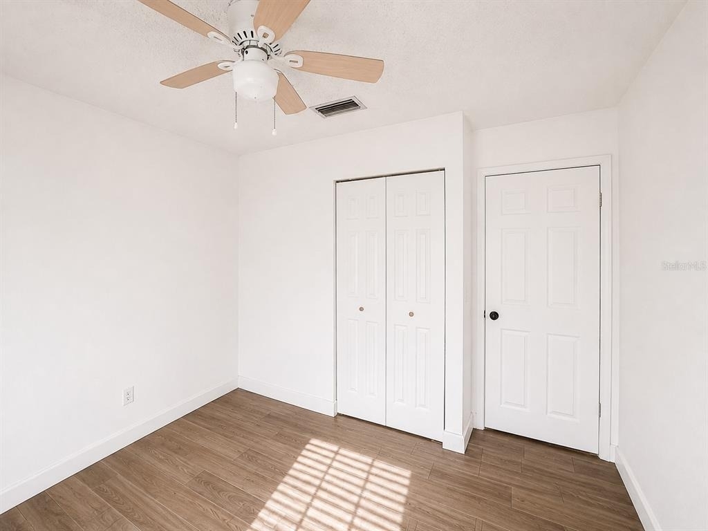 1409 Madrid Way - Photo 8