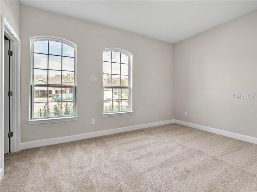 913 Talon Place - Photo 6