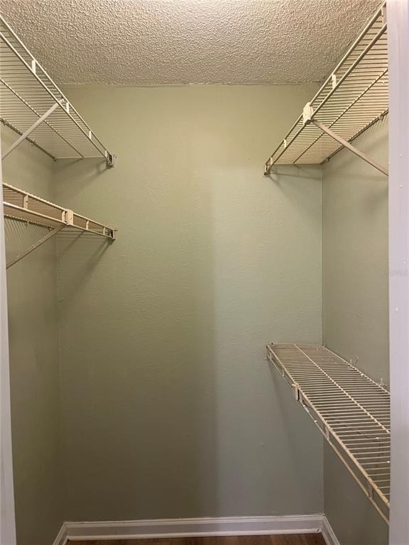 355 Lakepointe Drive - Photo 12